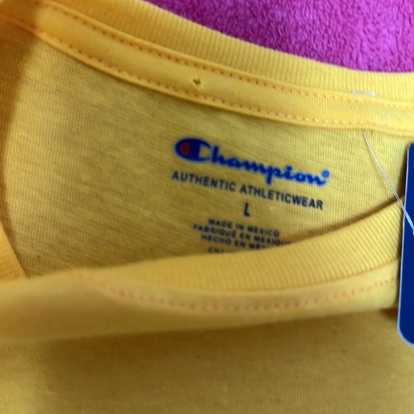 Yellow ๐ - Picture 2 of 3